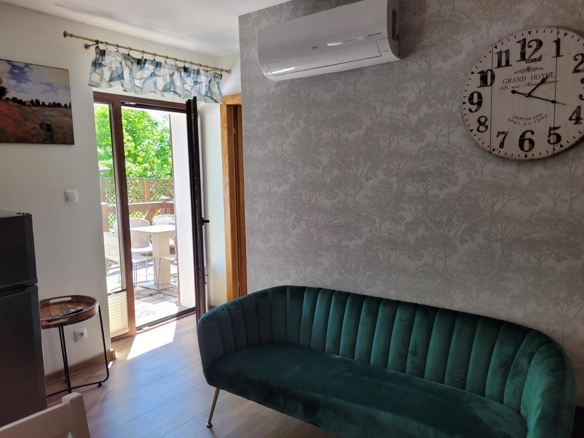 Apartamenty Komarno 46 Jacuzzi&Sauna Ngoại thất bức ảnh